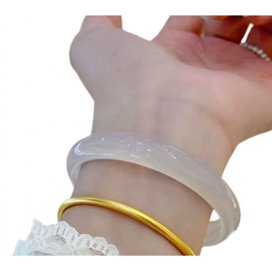 天然马料高冰玛瑙毕业级正圈手镯支持国检玉石镯子